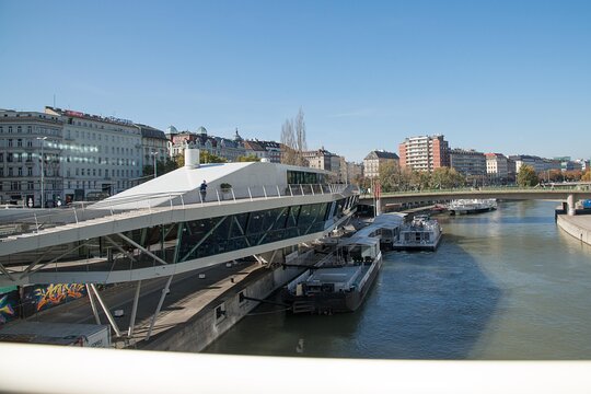 Tour image 12